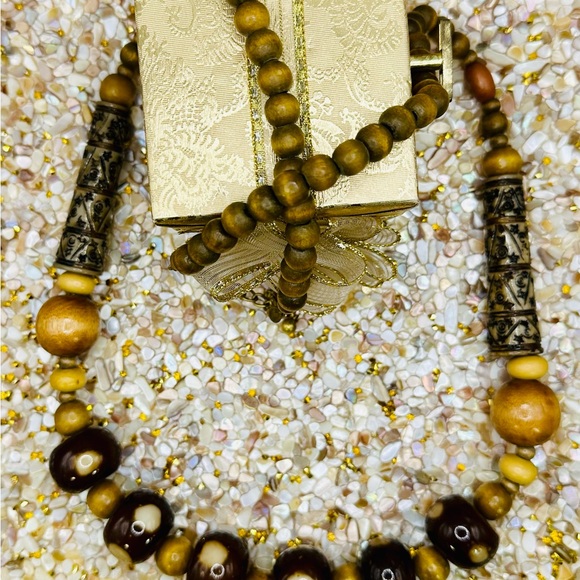 Chicos wooden fall, color, statement, necklace, unique - Picture 14 of 16